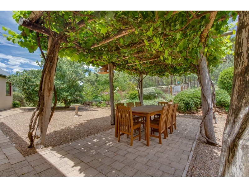 17 Gungurru Road, Armidale NSW 2350