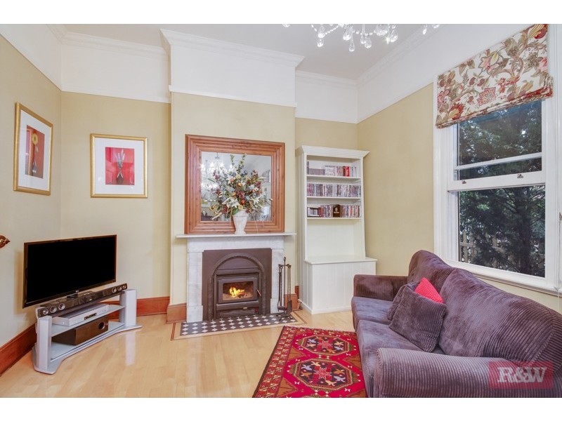 80 Barney Street, Armidale NSW 2350