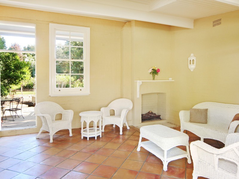 80 Barney Street, Armidale NSW 2350