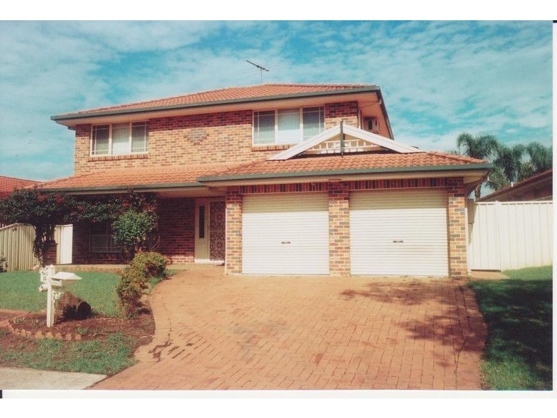 14 Angledool, Hinchinbrook NSW 2168