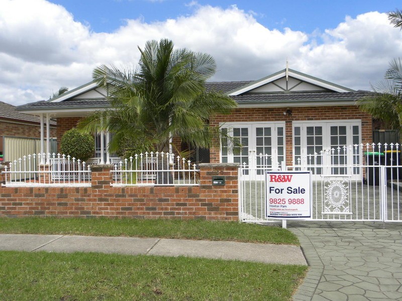 Hoxton Park NSW 2171