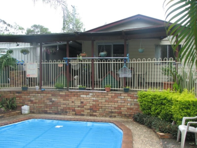 28 Strathallen Drive, Boronia Heights QLD 4124