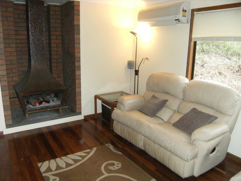 11-21 Pohon Drive, Tanah Merah QLD 4128