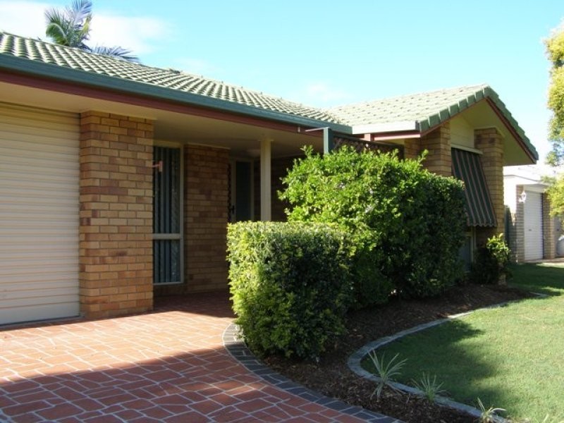 13 Noosa Court, Hillcrest QLD 4118