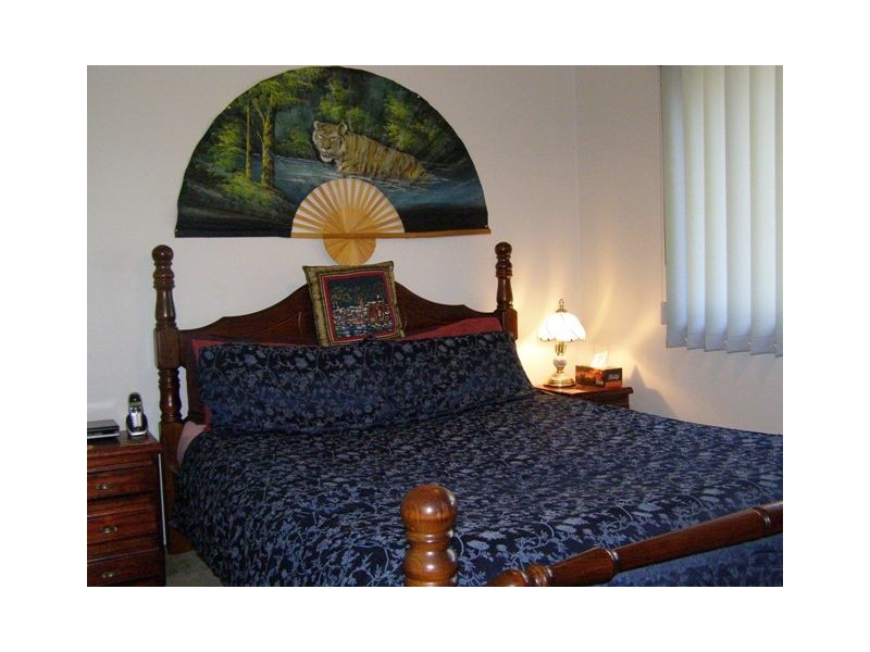 16 HYDRABAD, Regents Park QLD 4118