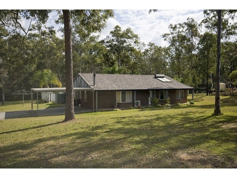 14 Holyrood, Munruben QLD 4125