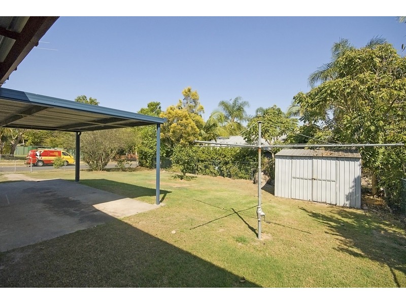 1 Peppermint street, Crestmead QLD 4132