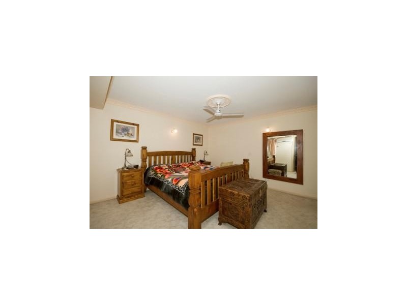 31 Yellowstone Ct, Munruben QLD 4125