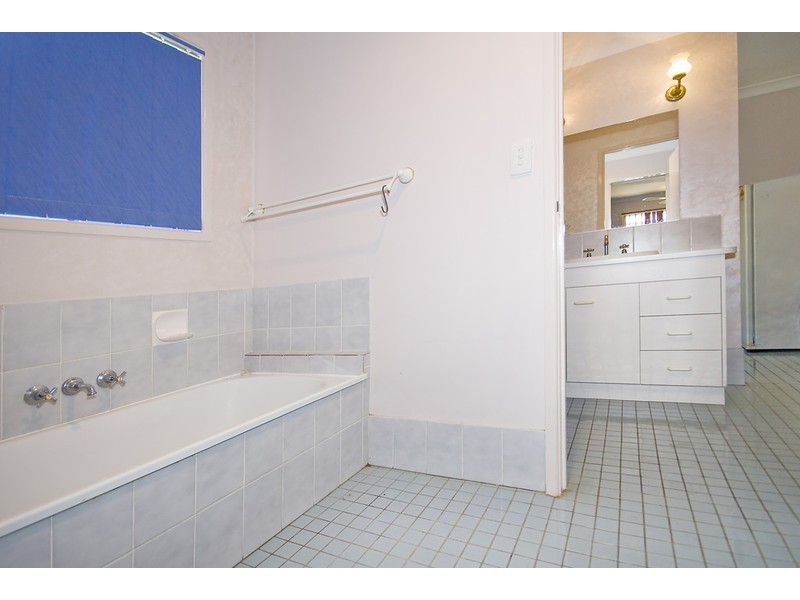 77 COOLMUNDA ST, Marsden QLD 4132