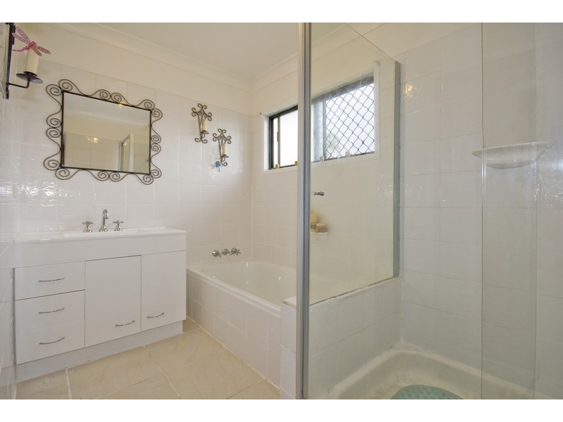 72 MONASH ROAD, Loganlea QLD 4131