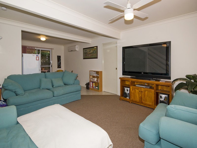 17 MONASH ROAD, Loganlea QLD 4131