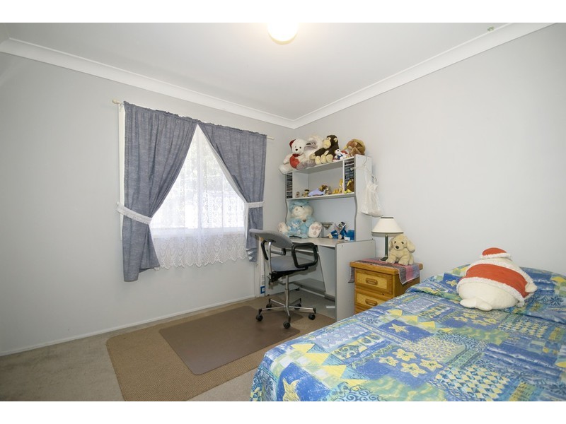 16 LUCIDA COURT, Regents Park QLD 4118