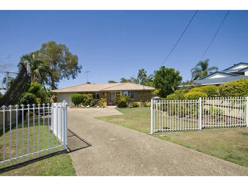 16 LUCIDA COURT, Regents Park QLD 4118