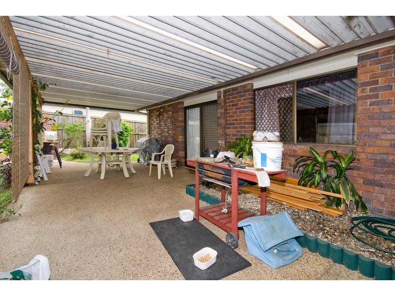 46 CONIFER STREET, Hillcrest QLD 4118