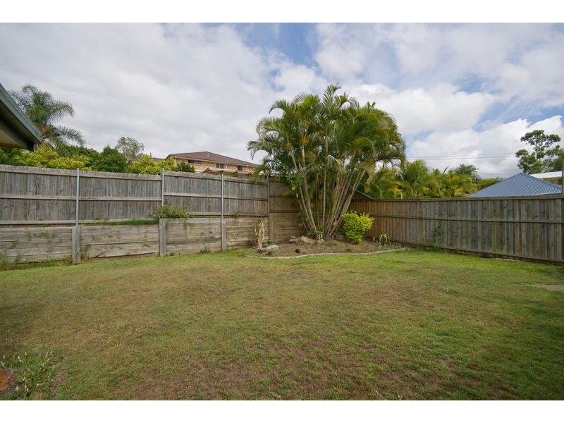 46 CONIFER STREET, Hillcrest QLD 4118