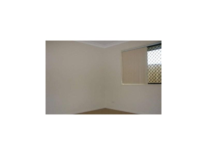 17 LAHORE ST, Crestmead QLD 4132