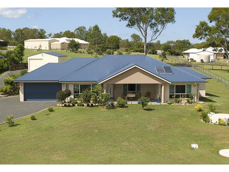 8 Sir Tristram Ct, Jimboomba QLD 4280