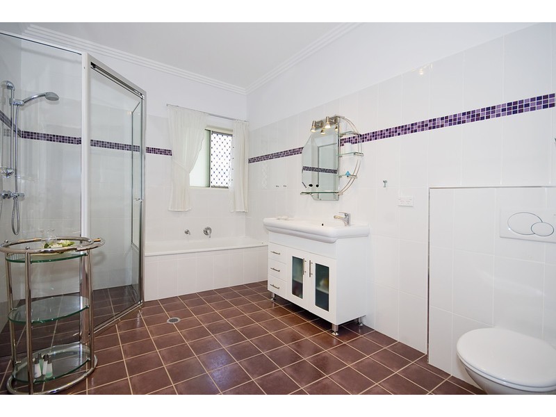 8 Sir Tristram Ct, Jimboomba QLD 4280