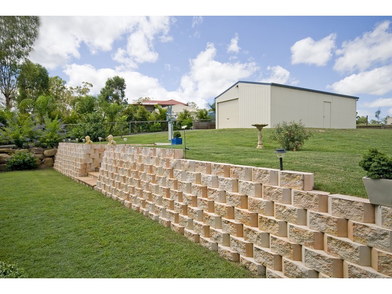 8 Sir Tristram Ct, Jimboomba QLD 4280