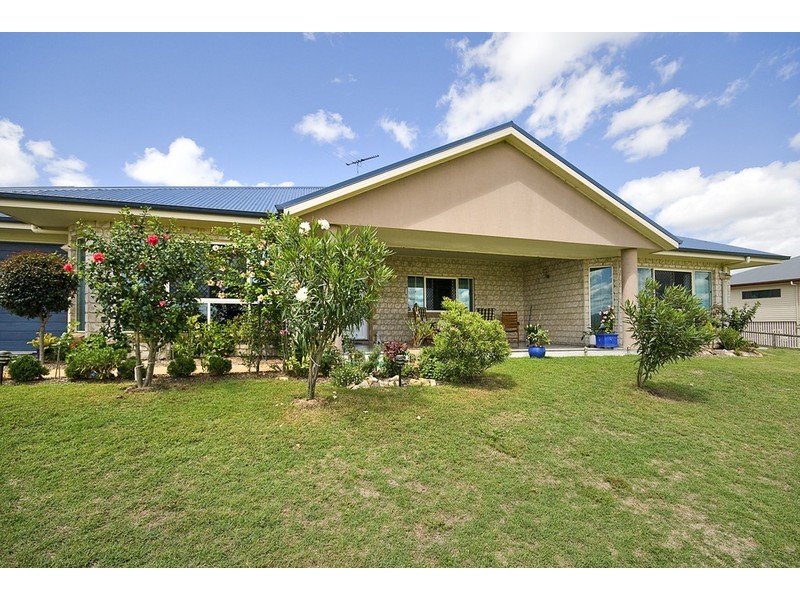 8 Sir Tristram Ct, Jimboomba QLD 4280