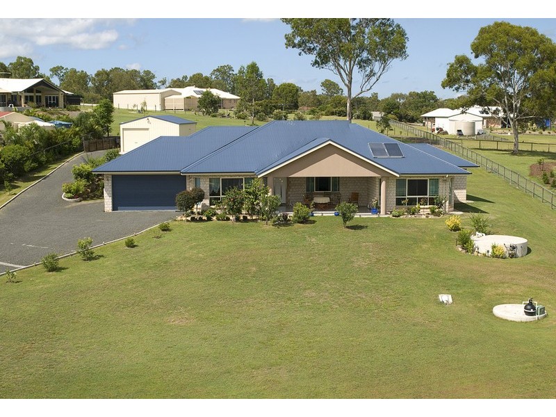 8 Sir Tristram Ct, Jimboomba QLD 4280