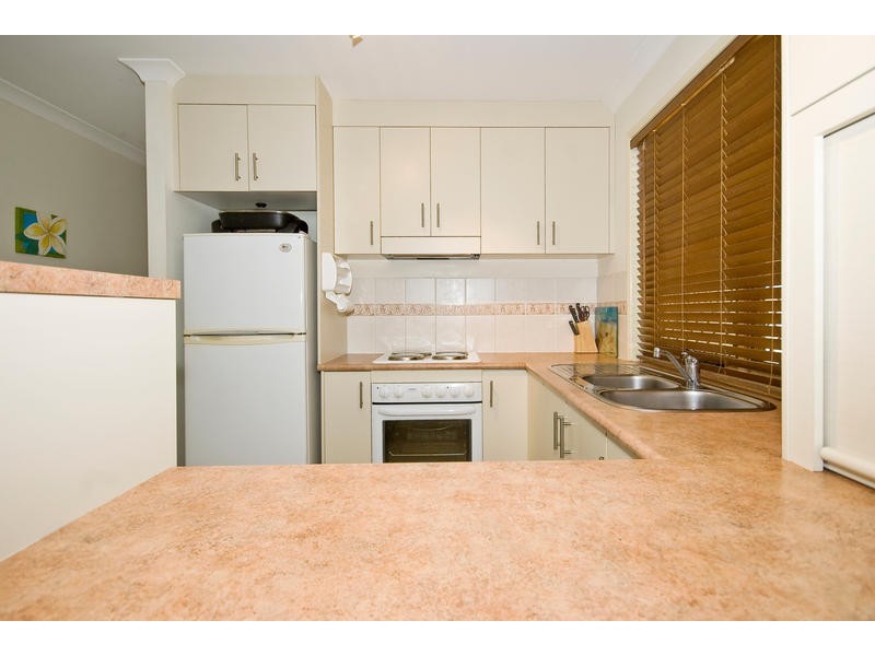 14 Isaac Court, Hillcrest QLD 4118