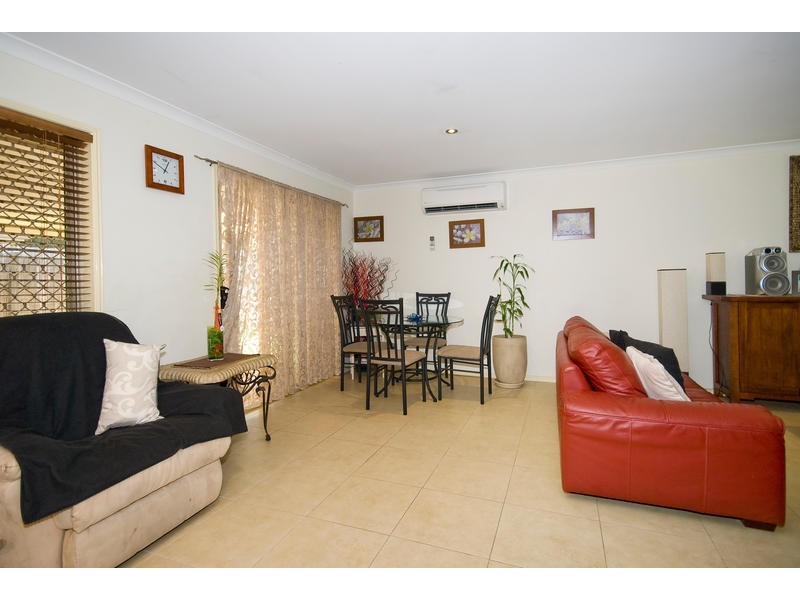 14 Isaac Court, Hillcrest QLD 4118