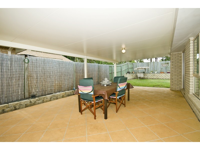 14 Isaac Court, Hillcrest QLD 4118