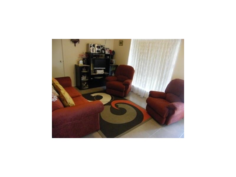 3 BUTIA CLOSE, Regents Park QLD 4118