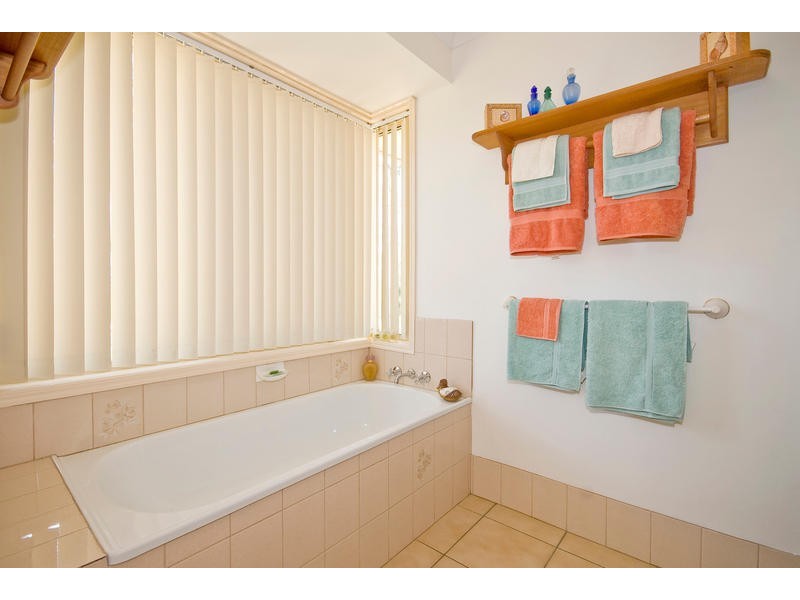 103-107 GREENHILL RD, Munruben QLD 4125