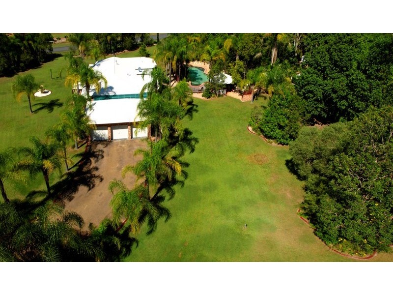 2  Yellowstone Court, Munruben QLD 4125