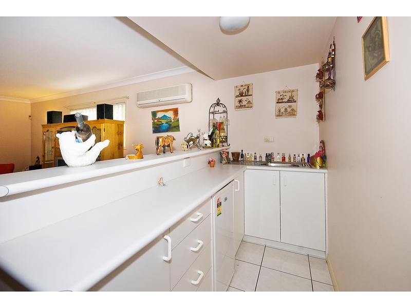 51 HONEYSUCKLE WAY, Calamvale QLD 4116