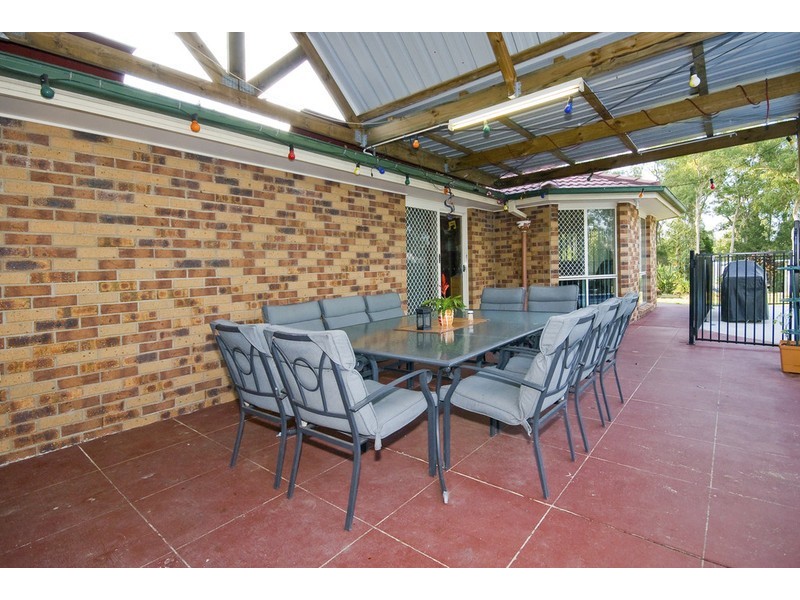 120 Carter Road, Munruben QLD 4125