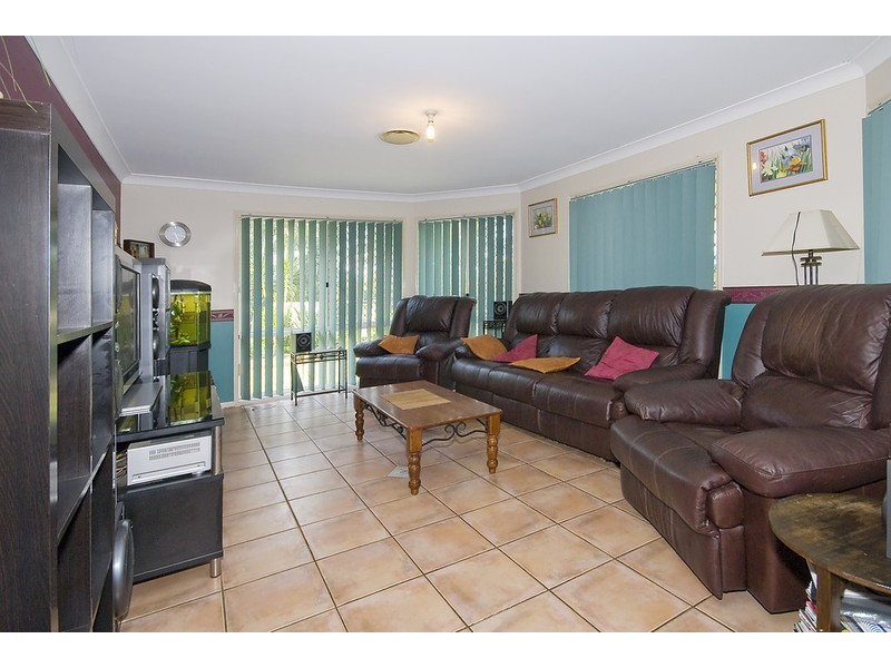 120 Carter Road, Munruben QLD 4125