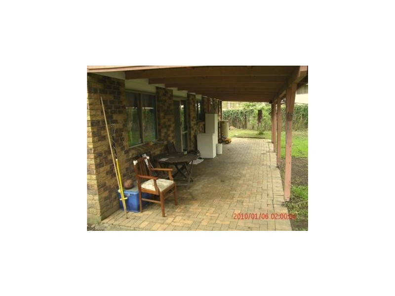 4 KATRINA CRESCENT, Waterford West QLD 4133