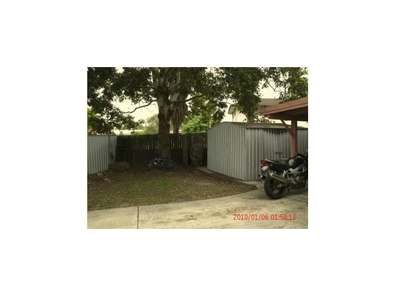 4 KATRINA CRESCENT, Waterford West QLD 4133