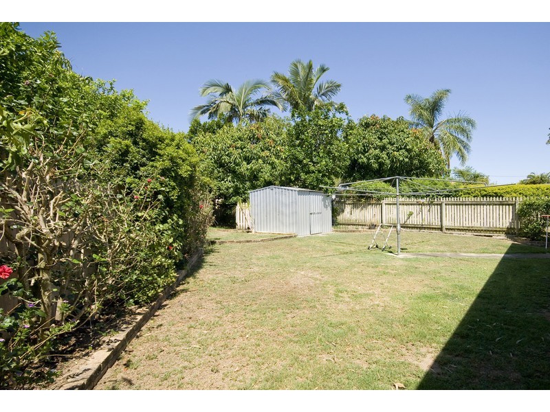 16 Lucida Court, Regents Park QLD 4118