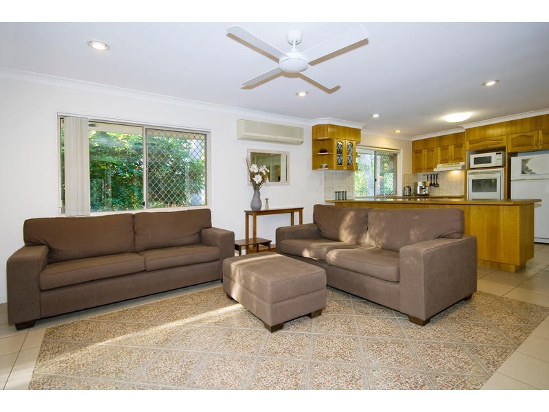 19 Grosvenor Court, Munruben QLD 4125