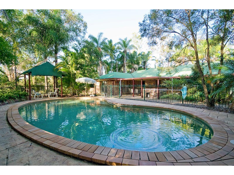 19 Grosvenor Court, Munruben QLD 4125
