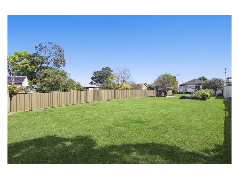 27 Burnett Street, Merrylands NSW 2160