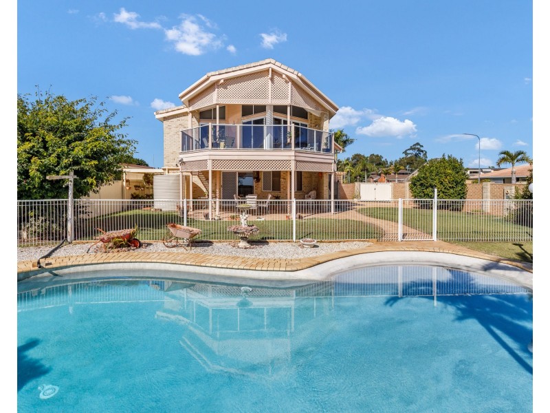 67 Endeavour Esplanade, Newport QLD 4020