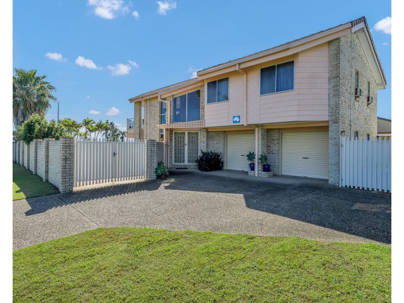 67 Endeavour Esplanade, Newport QLD 4020