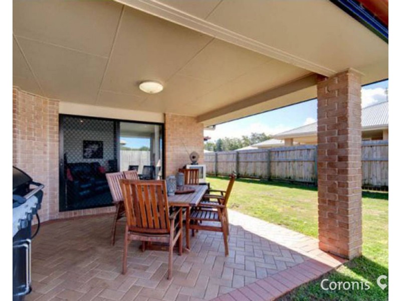23 Sandstone Blvd, Ningi QLD 4511