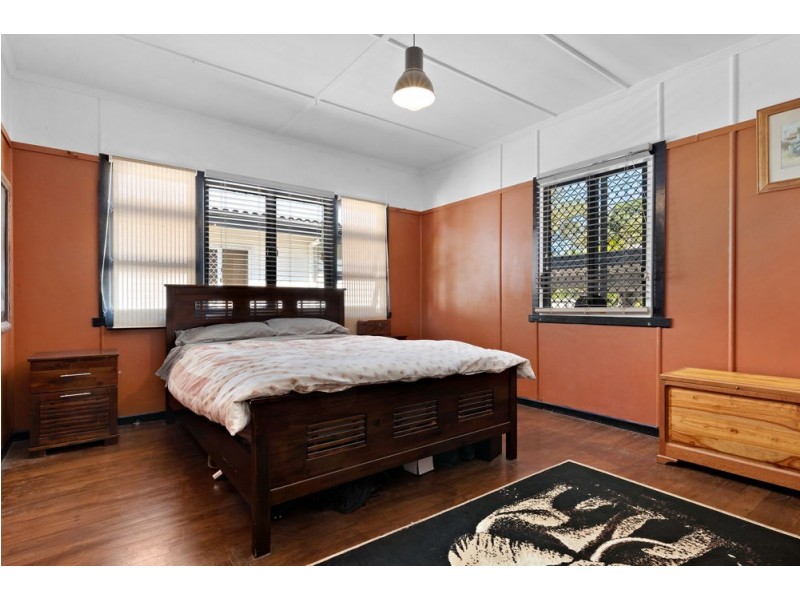 308 Scarborough Road, Scarborough QLD 4020
