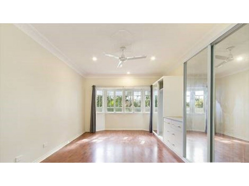 23 Grant Street, Redcliffe QLD 4020