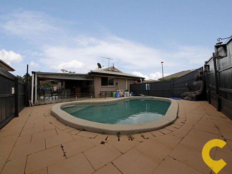 4 Maple Street, Kallangur QLD 4503