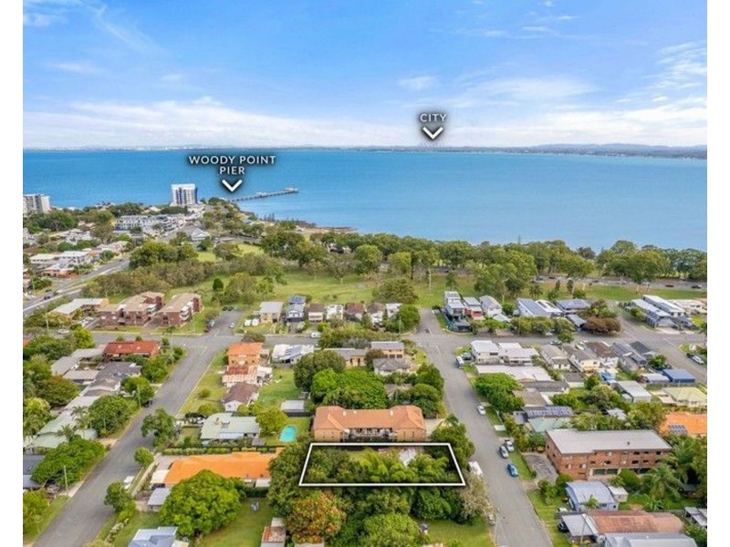36 Hawthorne Street, Woody Point QLD 4019