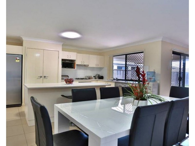 23 Toby Close, Kallangur QLD 4503