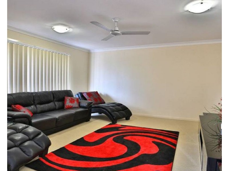 23 Toby Close, Kallangur QLD 4503