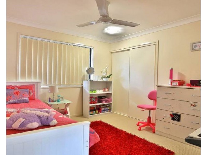 23 Toby Close, Kallangur QLD 4503